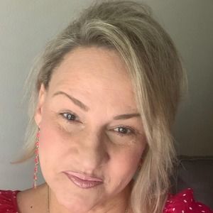 Meet your Posher, Rhonda